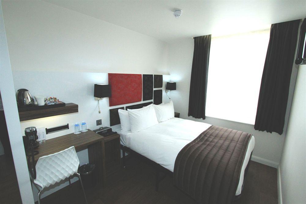 Chiswick Rooms London Exteriör bild